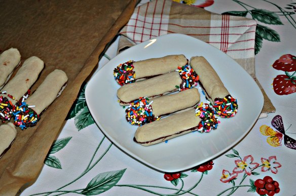Italian Finger Sandwich cookies